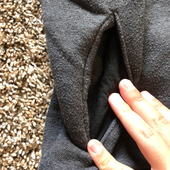 North face hoodie - Picture 3 of 3